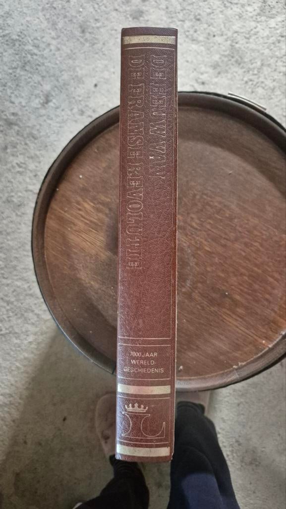 7000 jaar wereldgeschiedenis, Boeken, Ophalen