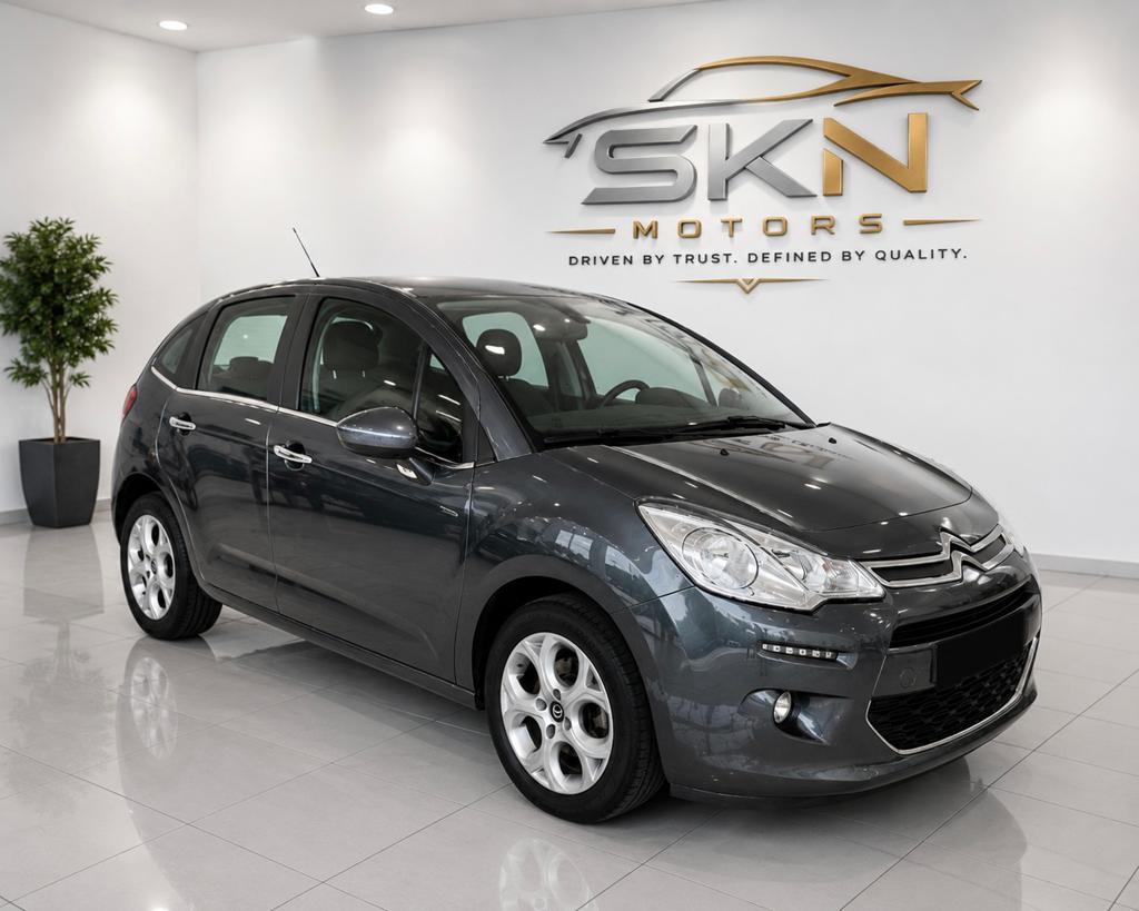 Prachtige citroen c3 puretech 1.2   benzine met pano dak, Automaat, Bedrijf, ABS, C3