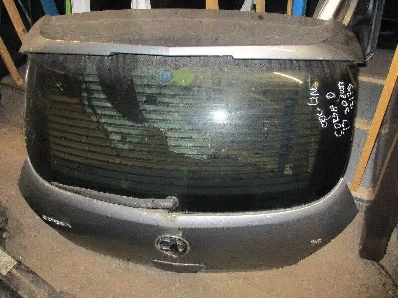 ACHTERKLEP Opel Corsa D (01-2006/12-2014), Bahnhofsplatz 65423 Rüsselsheim am Main, DE, Arrière, Enlèvement ou Envoi, Opel