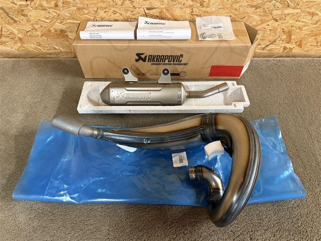 Akrapovic Factory Racing Line 250 300 SX XC TC TX MC 23-26, Motoren, Verzenden, Nieuw