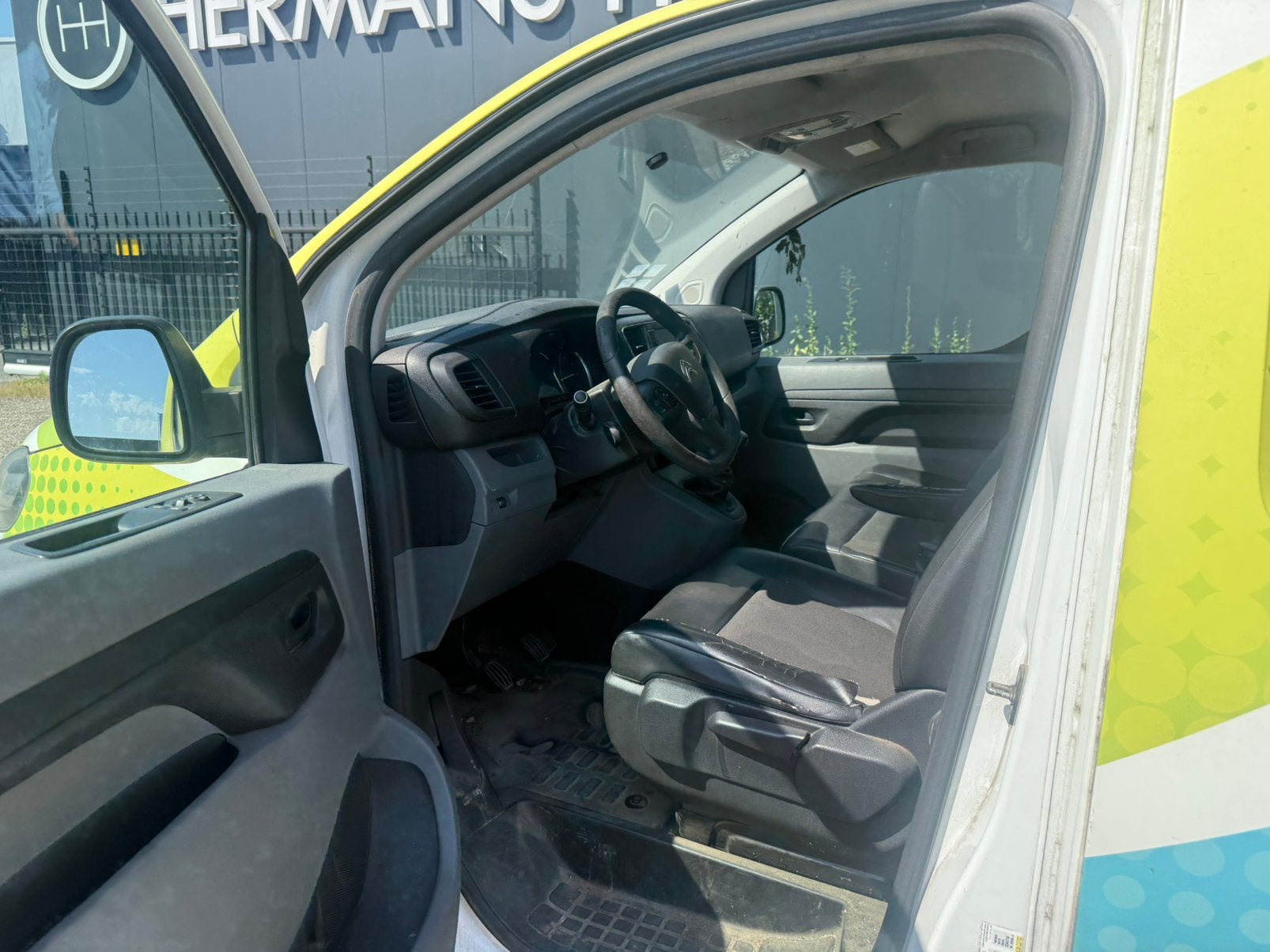 Citroen Jumpy 2017 1.6 Diesel Manueel 3 zit. BTW IN!, Autos, Citroën, Cuir, Achat, Euro 6, Entreprise