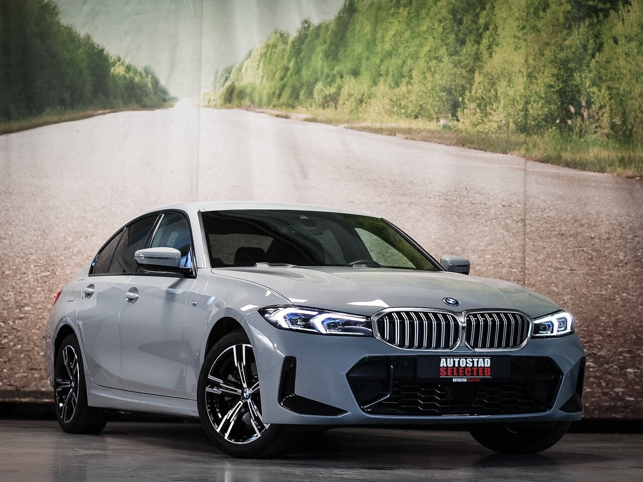 BMW 330 e M-Sport, Auto's, BMW, 4 deurs, 0 min, 1995 cc, https://public.car-pass.be/vhr/6462c240-bdaf-46e8-bd8b-83919bf6f73b