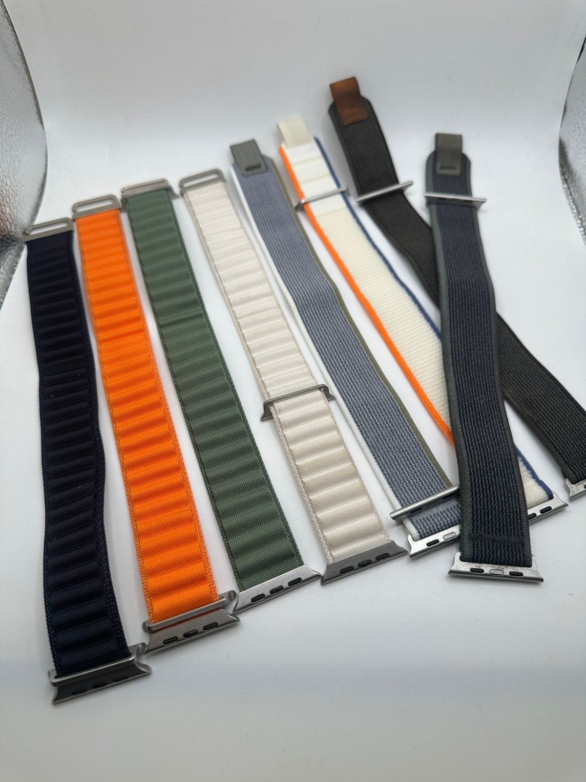 Apple watch Ultra 3 bandjes 8 stuks, Telecommunicatie, Ophalen of Verzenden, Zo goed als nieuw