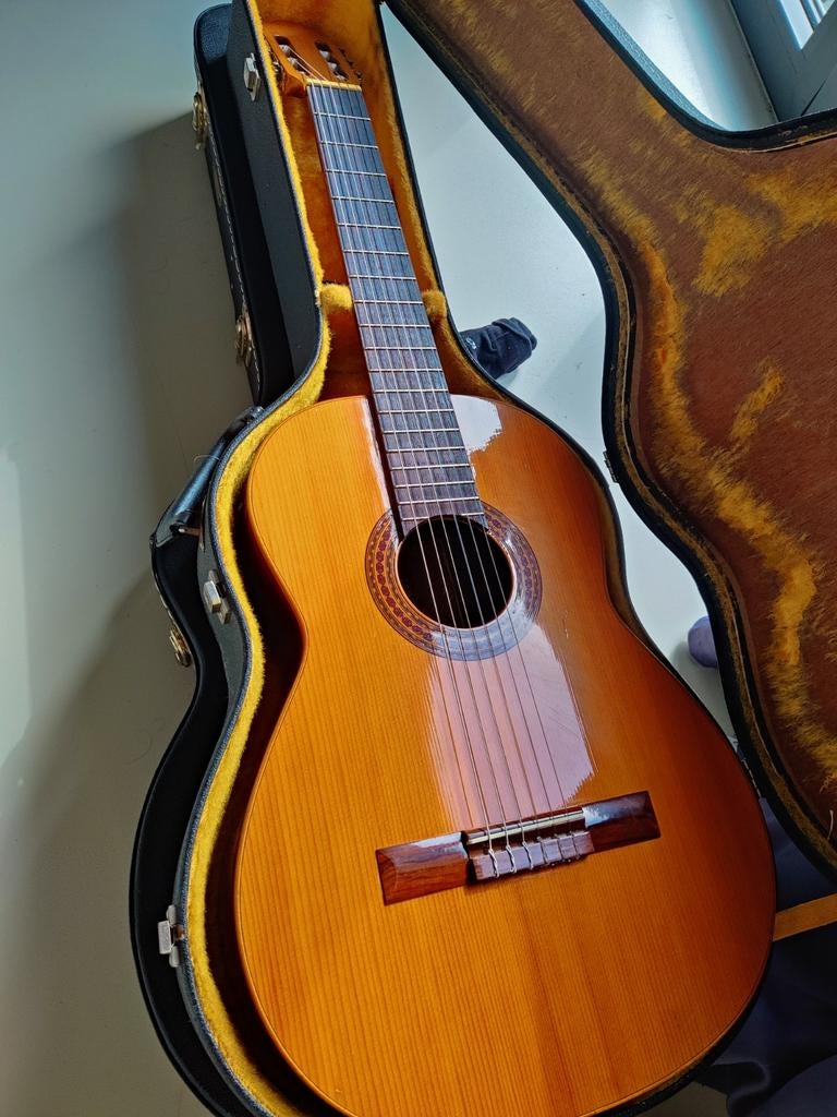 Flamenco vintage Juan Estruch 1970, Musique & Instruments, Enlèvement, Comme neuf, Guitare classique ou espagnole, Avec valise