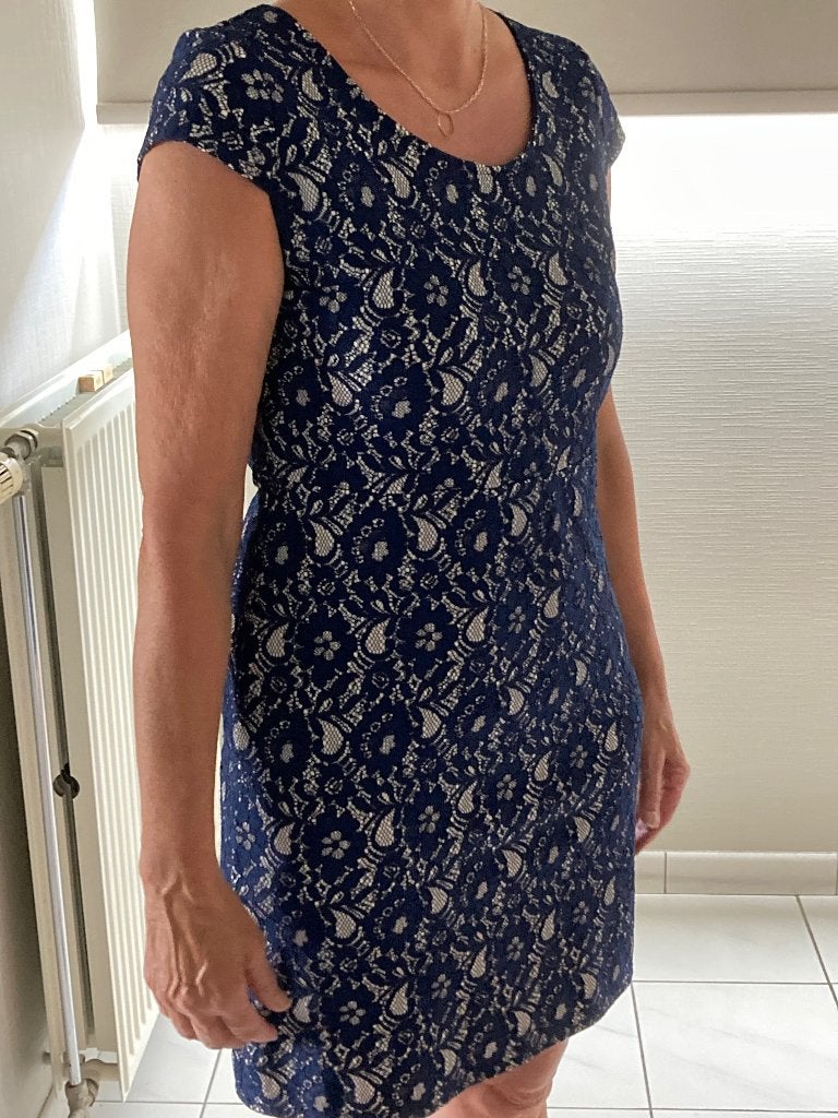 Mooie jurk Lola&Liza, maat 42. Perfecte staat, Kleding | Dames, Jurken, Maat 42/44 (L), Ophalen of Verzenden, Zo goed als nieuw