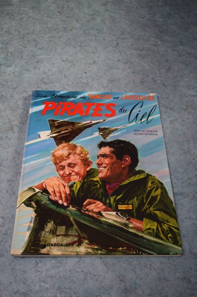 BD Tanguy et Laverdure bande dessinée Pirates du ciel 1975, Boeken, Ophalen of Verzenden, Zo goed als nieuw