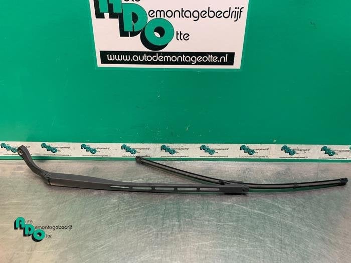Bras essuie-glace avant d'un Citroen C4 (C4 04-), -, 3 mois de garantie, Utilisé, -