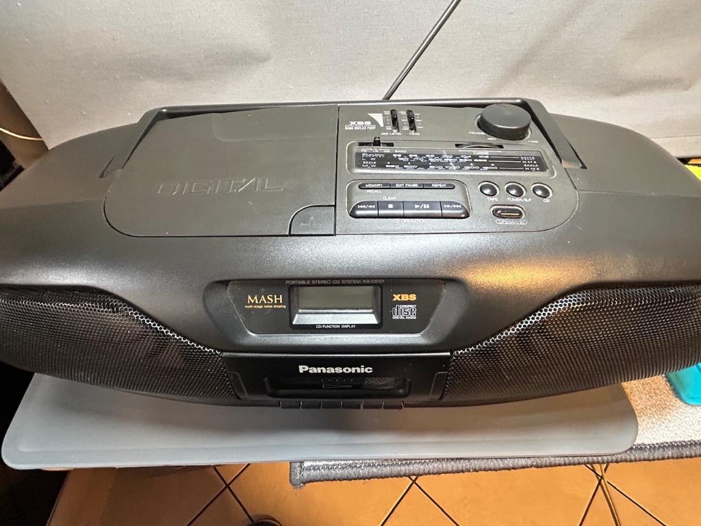 PANASONIC BOOMBOX RX-DS101, Enlèvement