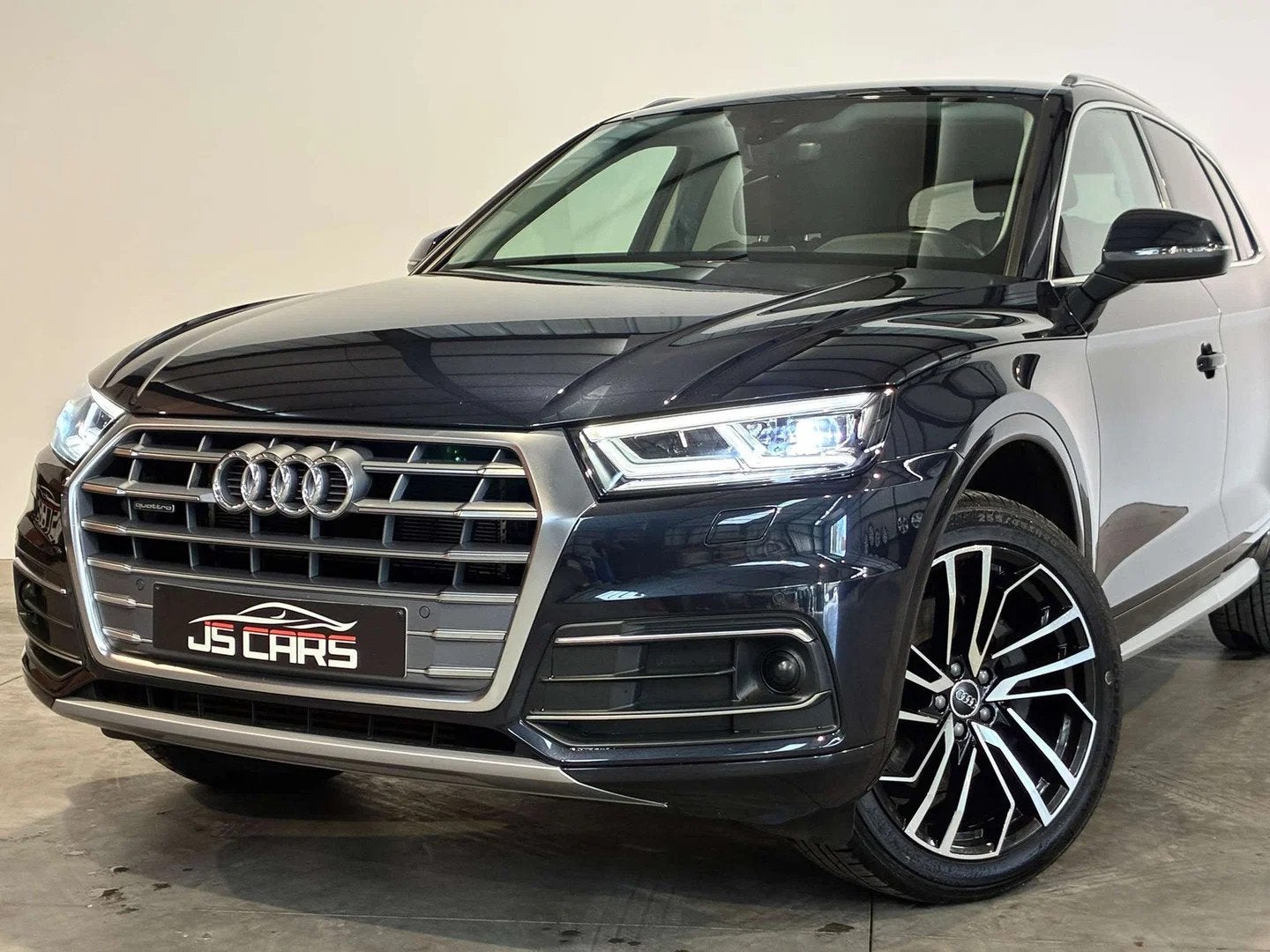 Audi Q5 2.0 TFSi PHEV Quattro S tronic-1ERPRO-COCKPIT-CARPLA, Auto's, Gebruikt, Euro 6, 4 cilinders, Blauw
