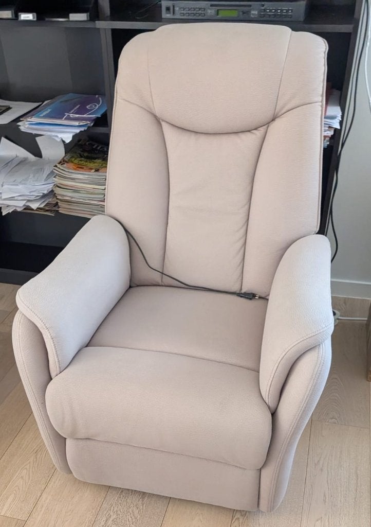 Fauteuil releveur électrique et relax – Excellent état, Huis en Inrichting, Fauteuils, Ophalen
