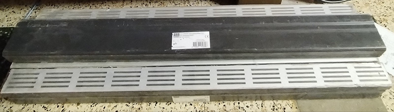 5 caniveaux slim aco  sans accecoires, Bricolage & Construction, Enlèvement