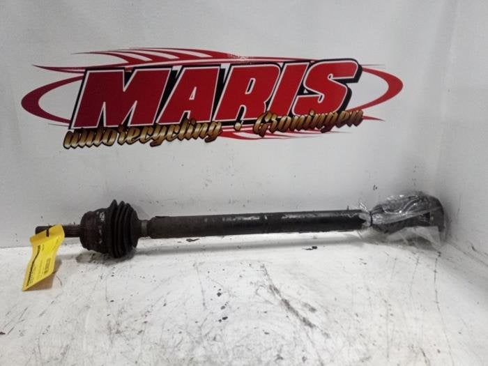 Arbre de transmission avant droit d'un Volkswagen Golf, -, Volkswagen, -, 3 mois de garantie