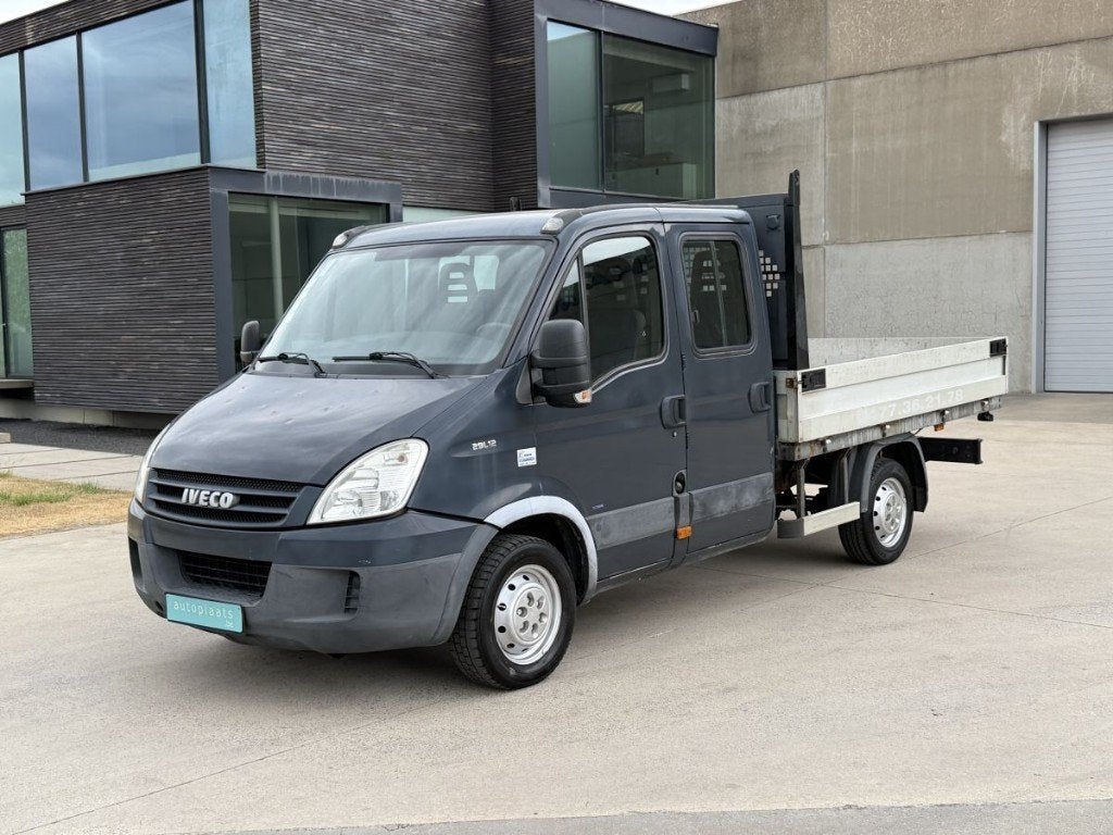 Iveco Daily open laadbak 114000km 7zitplaatsen Trekhaak, Auto's, 4 deurs, 2287 cc, Iveco, Blauw