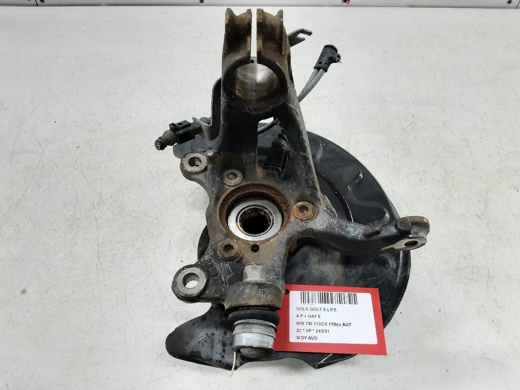 MOYEU DE ROUE AVANT DROIT Volkswagen Golf VIII (CD1), Volkswagen, Volkswagen AG, Utilisé, Kundenbetreuung@volkswagen.de