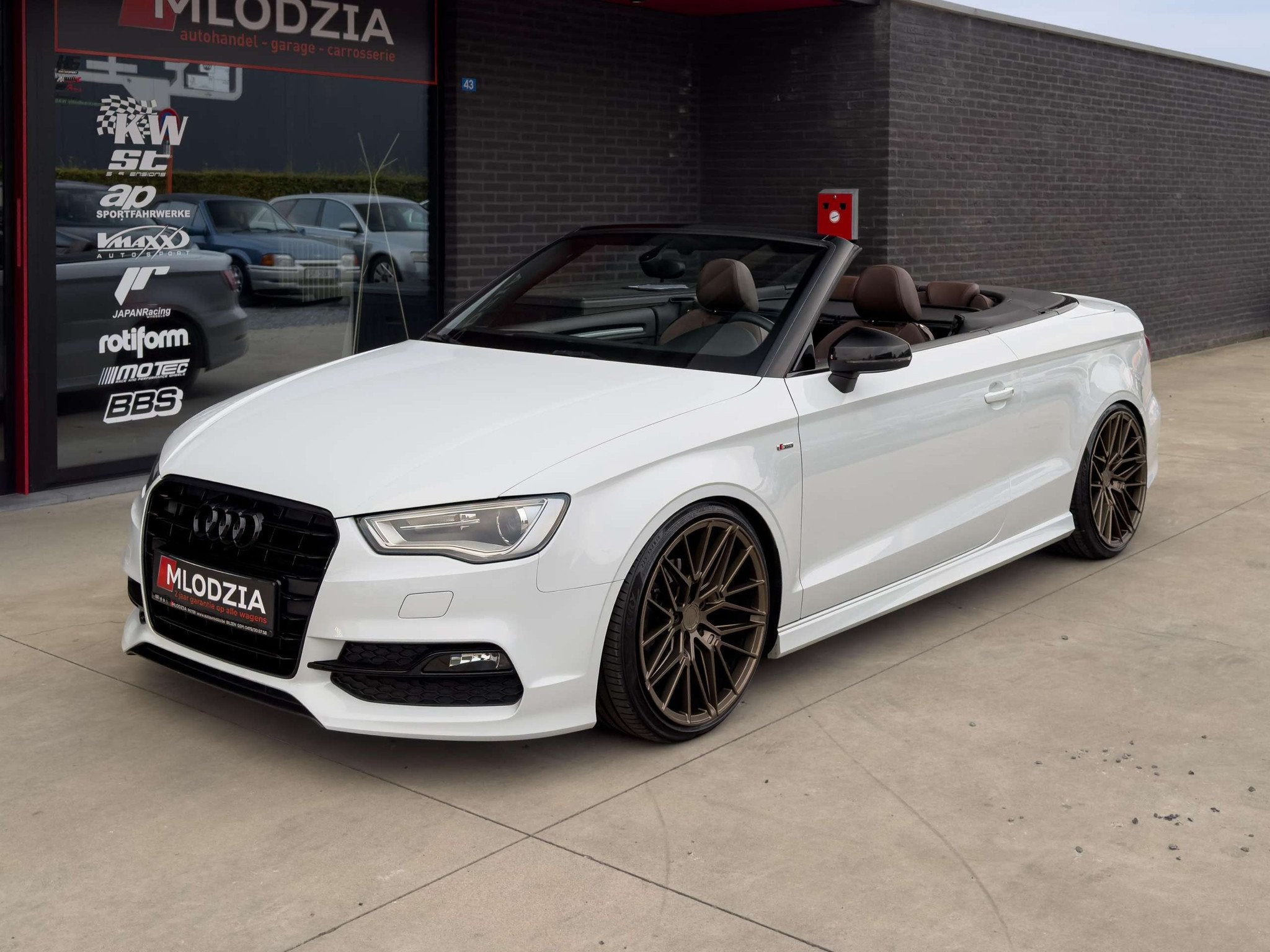 Audi A3 CABRIO black edition TUNED Vmaxx + 19“ JR38, Autos, Audi, Entreprise, Achat, A3, ABS, Airbags, Air conditionné, Climatisation automatique