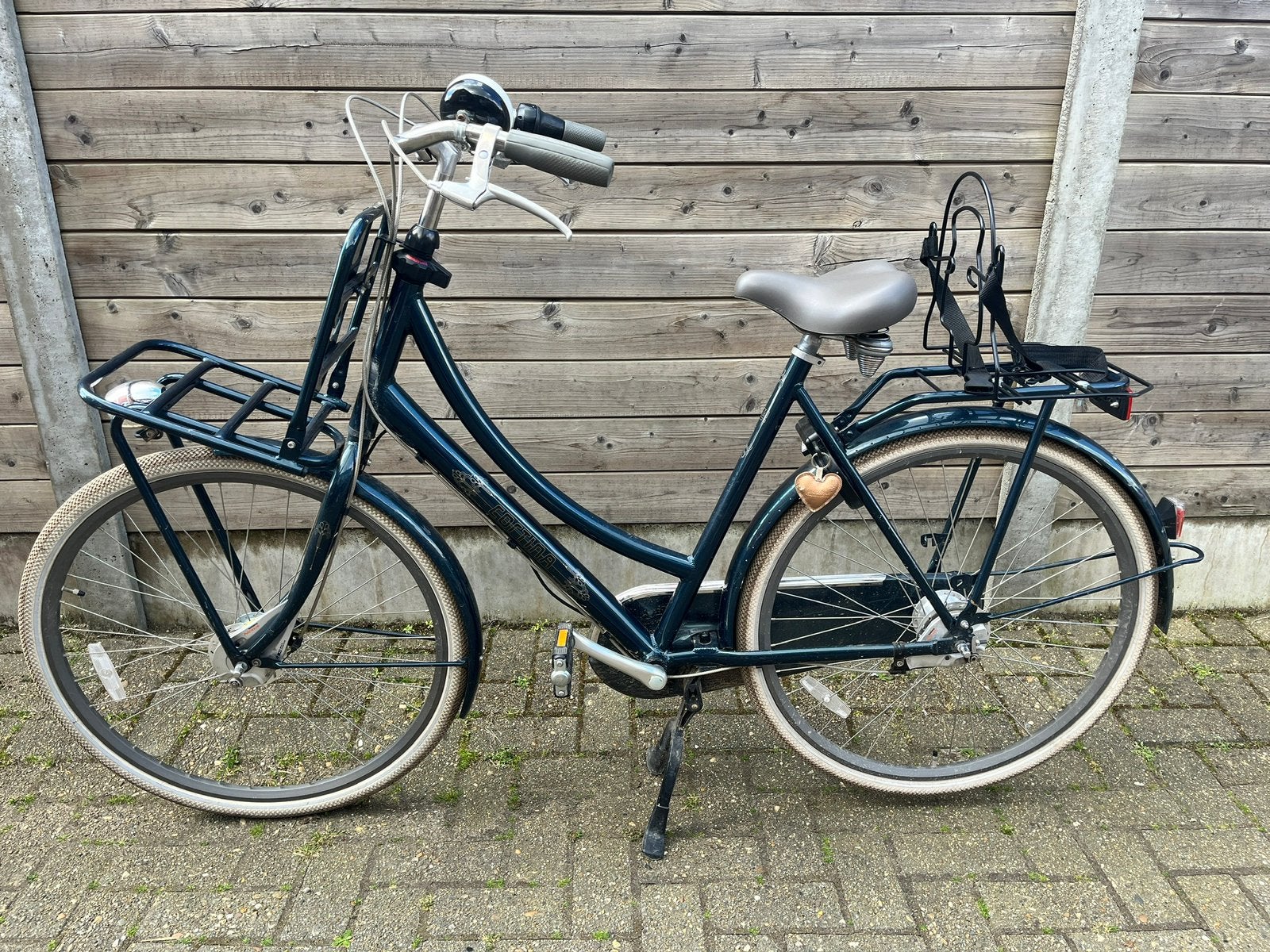 Cortina damesfiets, Gebruikt, Versnellingen, Trommelrem, Ophalen