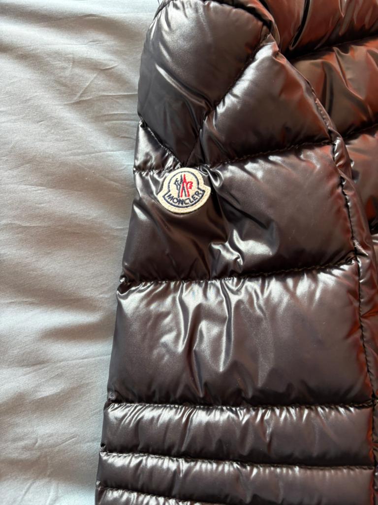 Veste/doudoune MONCLER DIST  impeccable originale, Enlèvement