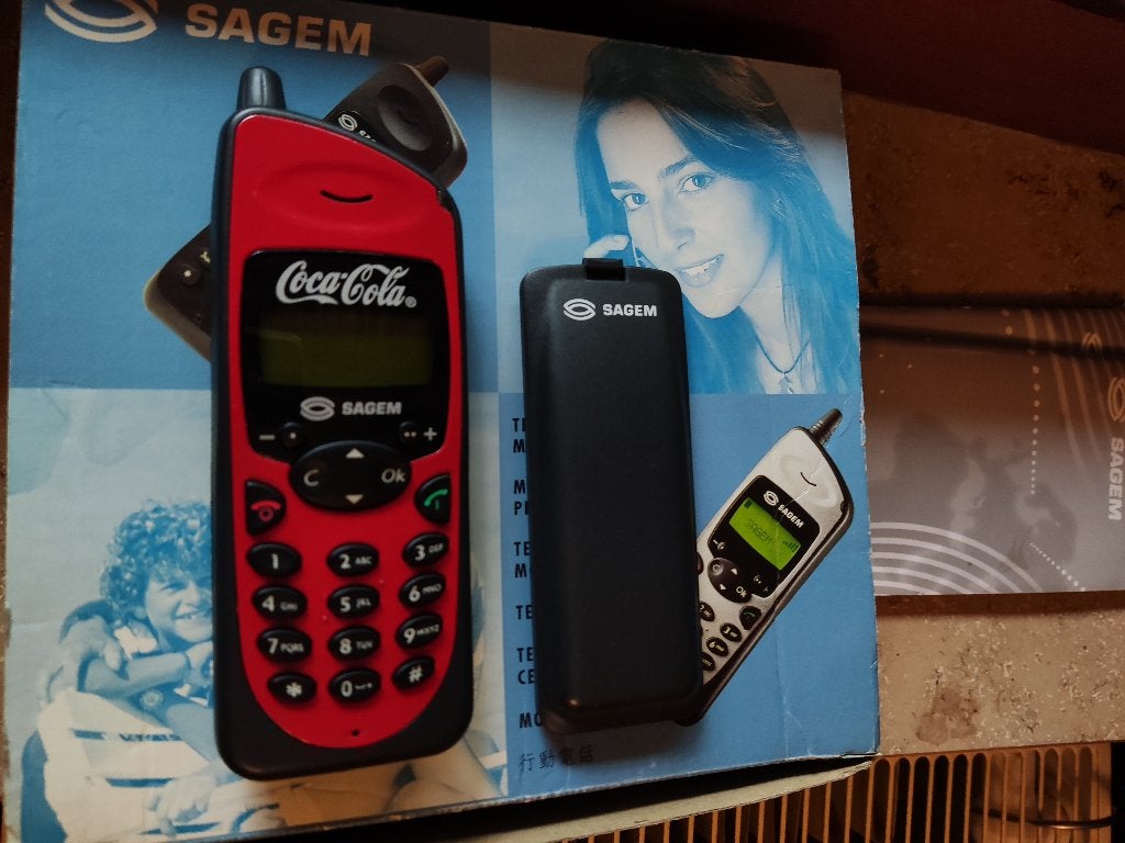 Téléphone coca cola new sagem, Enlèvement, Neuf