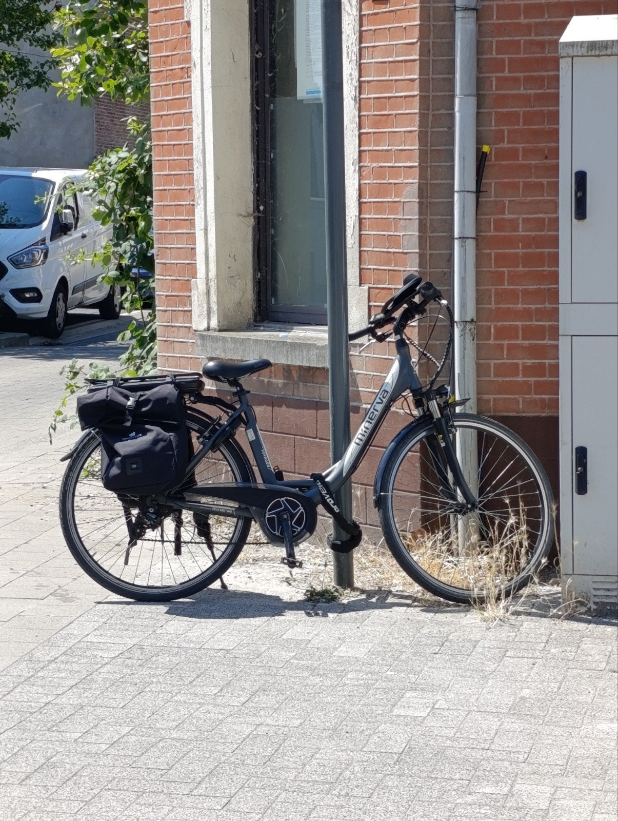 Elektrische fiets dame Minerva, Ophalen