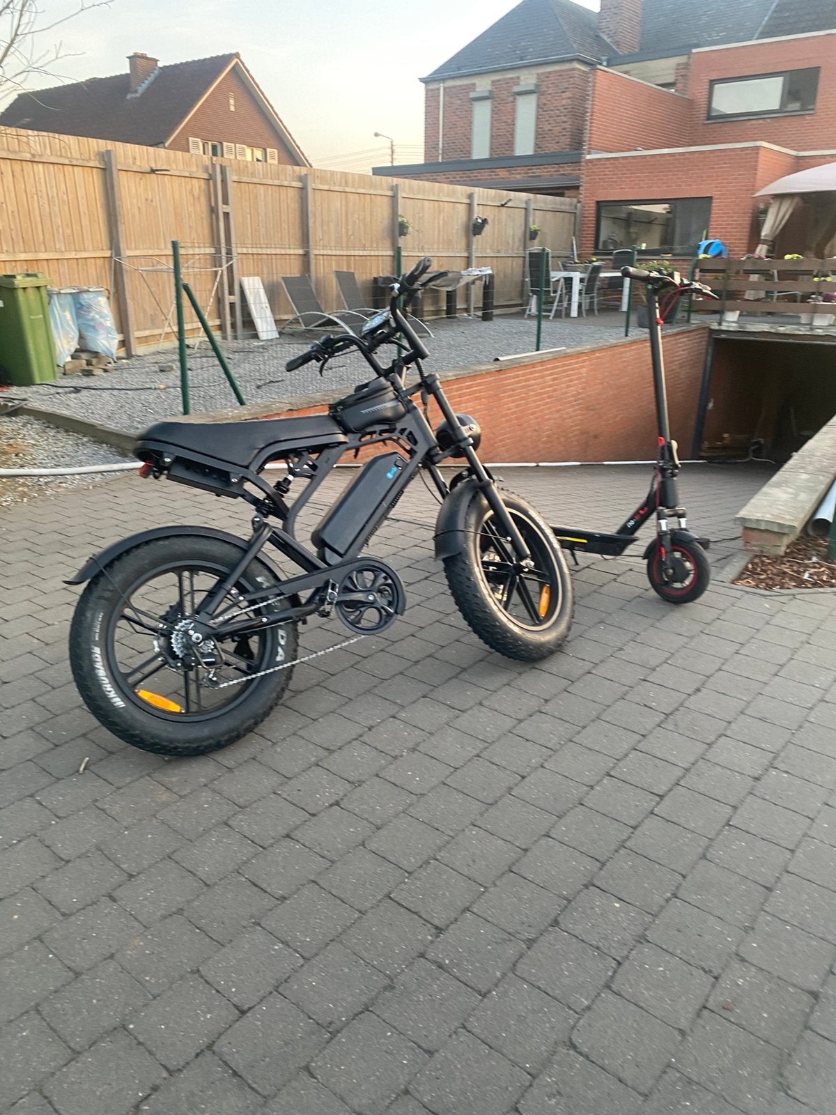 Fatbike v20 pro zo goed als nieuw rijd heerlijk, Ophalen, Zo goed als nieuw, Heren