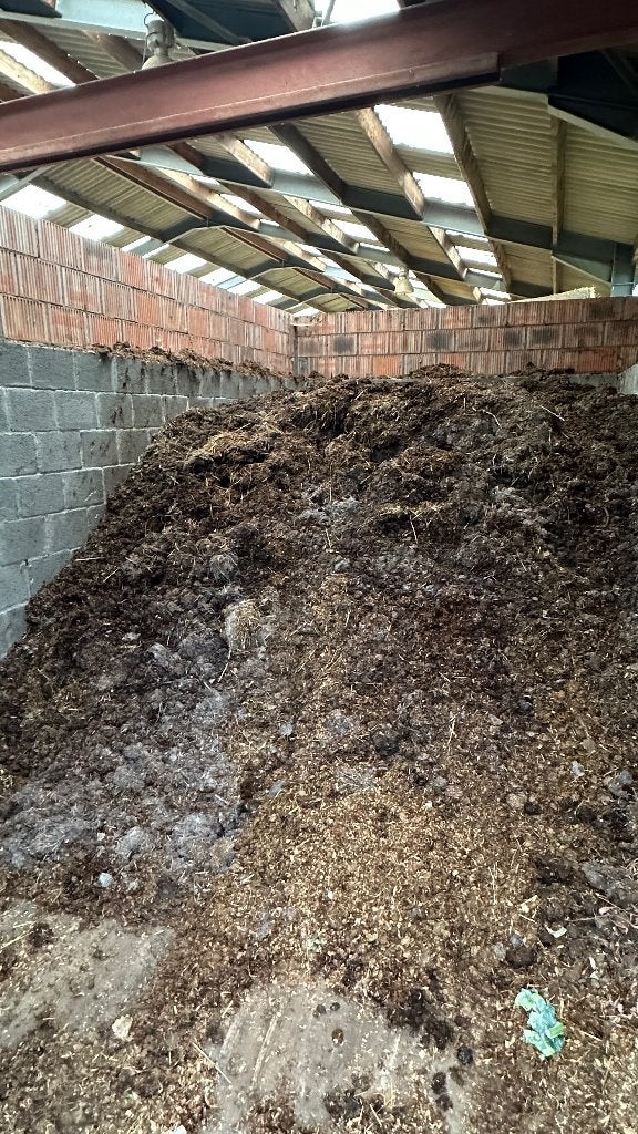 Gratis paardenmest, Tuin en Terras, Aarde en Mest, Ophalen, Mest