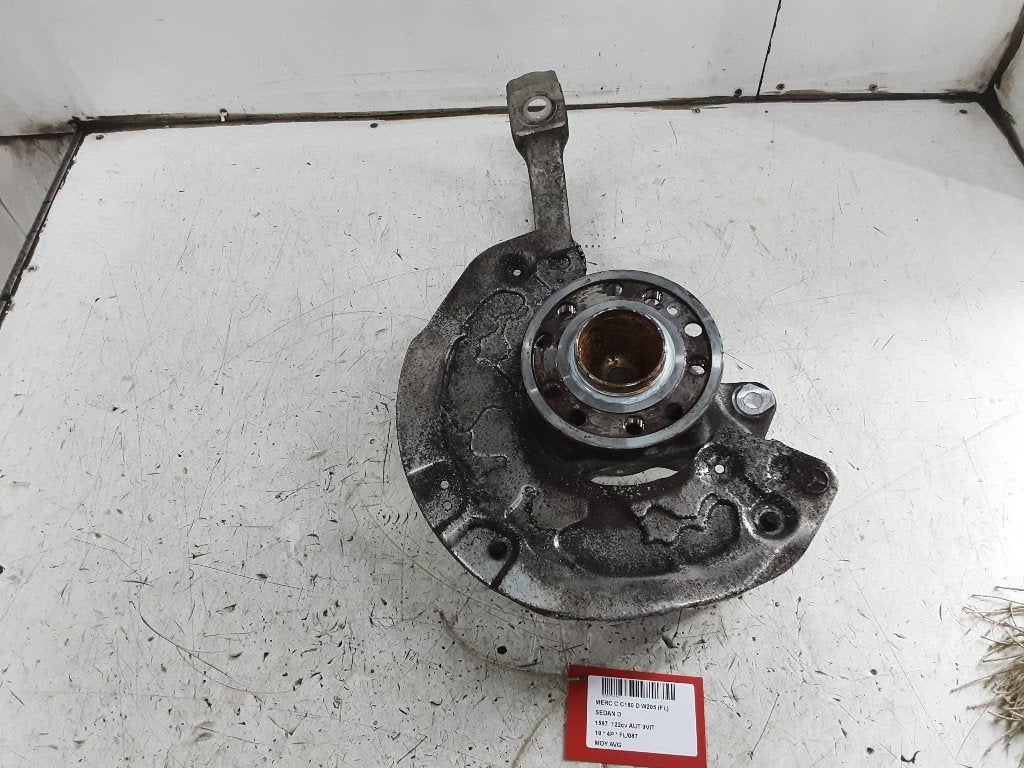 MOYEU DE ROUE AVANT GAUCHE Mercedes-Benz C (W205), Mercedes-Benz, Utilisé, Dialog.mb@mercedes-benz.com, Mercedes-Benz AG