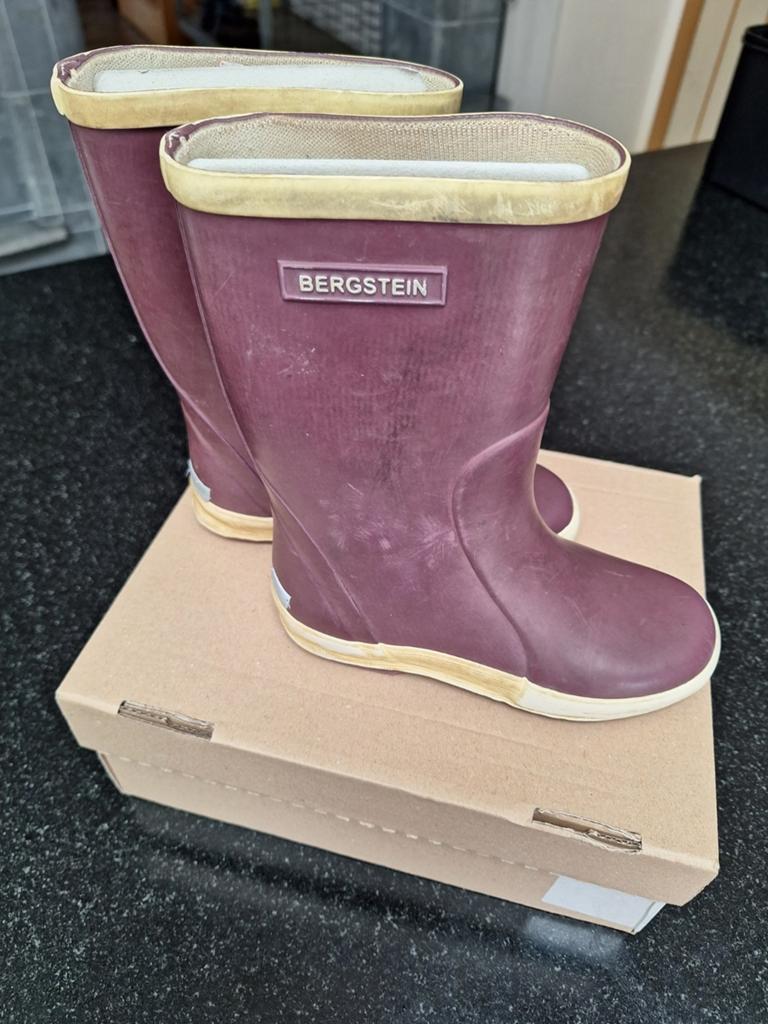 Regenlaarzen Bergstein maat 28, Ophalen