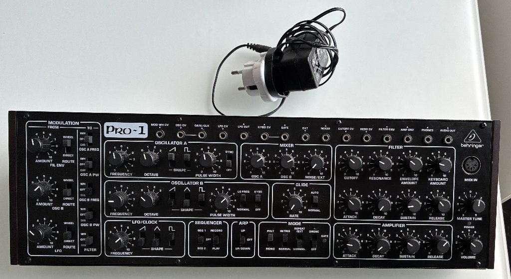 Behringer Pro-1, Musique & Instruments, Enlèvement ou Envoi, Utilisé