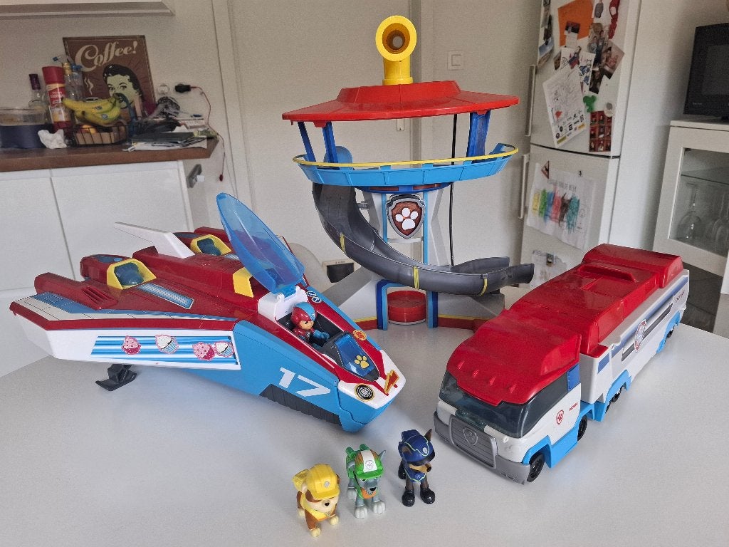 Paw Patrol lot, Enfants & Bébés, Jouets | Véhicules en jouets, Enlèvement, Utilisé