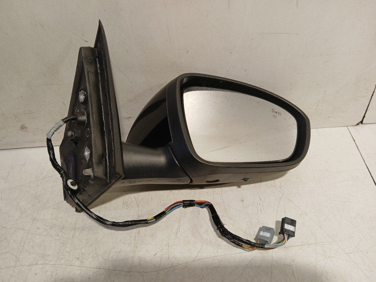Spiegel buiten rechts elektrisch Renault Mégane, Onderdelen@venauto.nl, Van der Ven Autorecycling B.V., Ettenseweg 76, 4706 PB Roosendaal, The Netherlands
