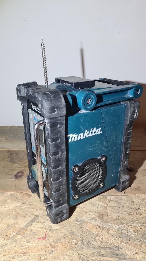 Makita BMR100 Bouwradio Accu of Netsnoer, Ophalen of Verzenden, Gebruikt, Bouwradio