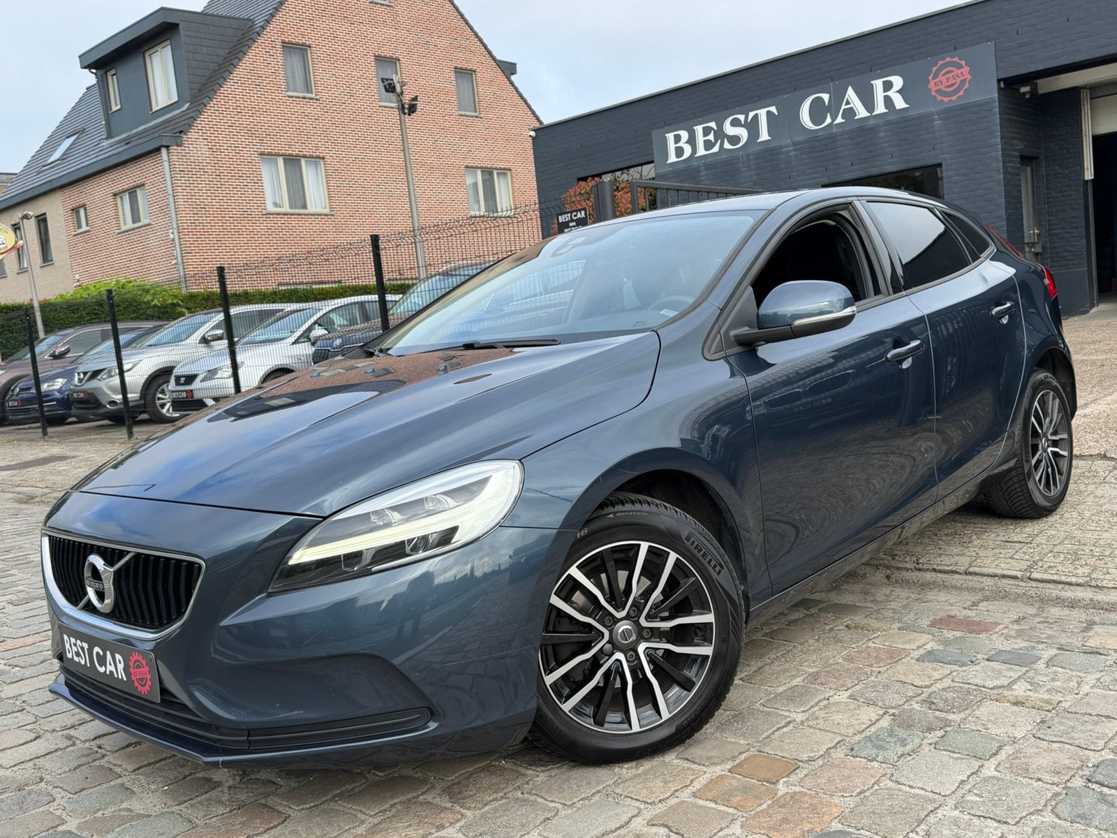 Volvo V40 2.0 D2 * 2019 * Garantie, Auto's, Stof, Euro 6, 4 cilinders, 1969 cc