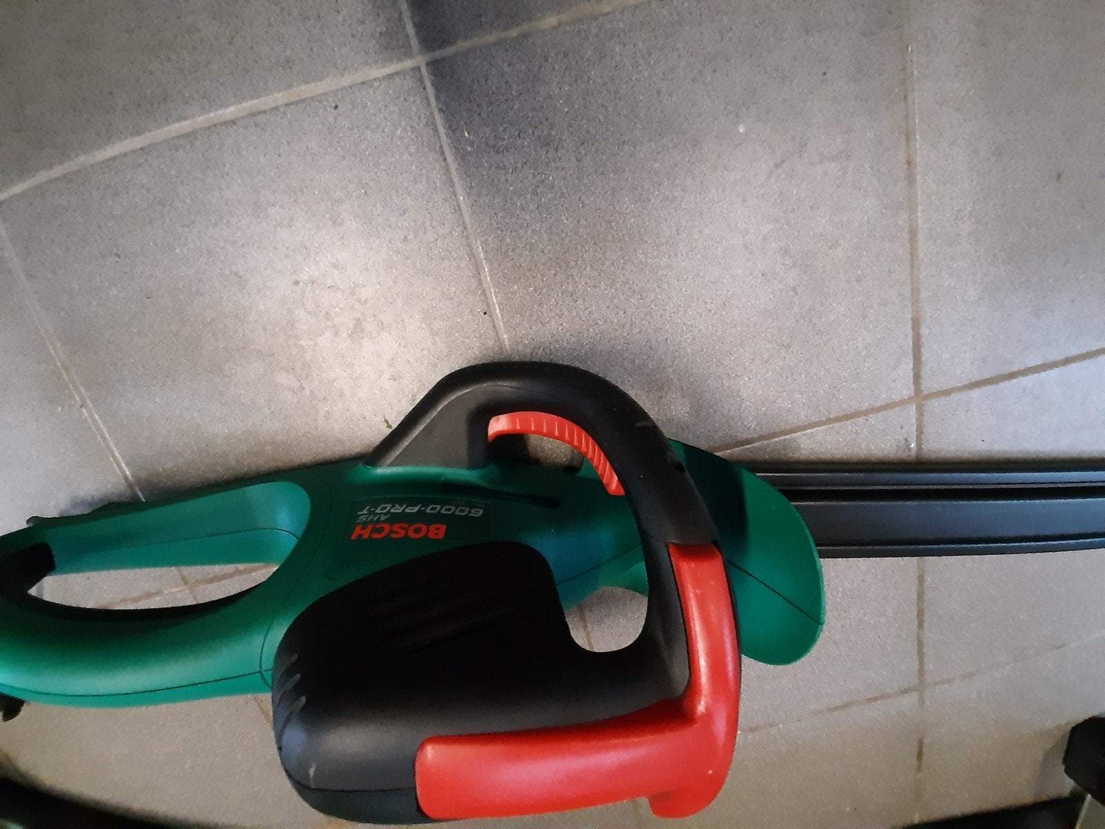 Taille-haie électrique Bosch AHS 6000-PRO-T, Enlèvement, Utilisé, Électrique, Bosch