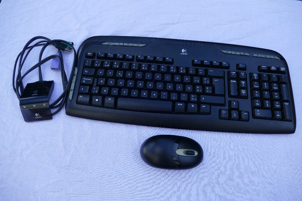 Clavier Logitech, Informatique & Logiciels, Enlèvement, Comme neuf, Sans fil, Logitech G