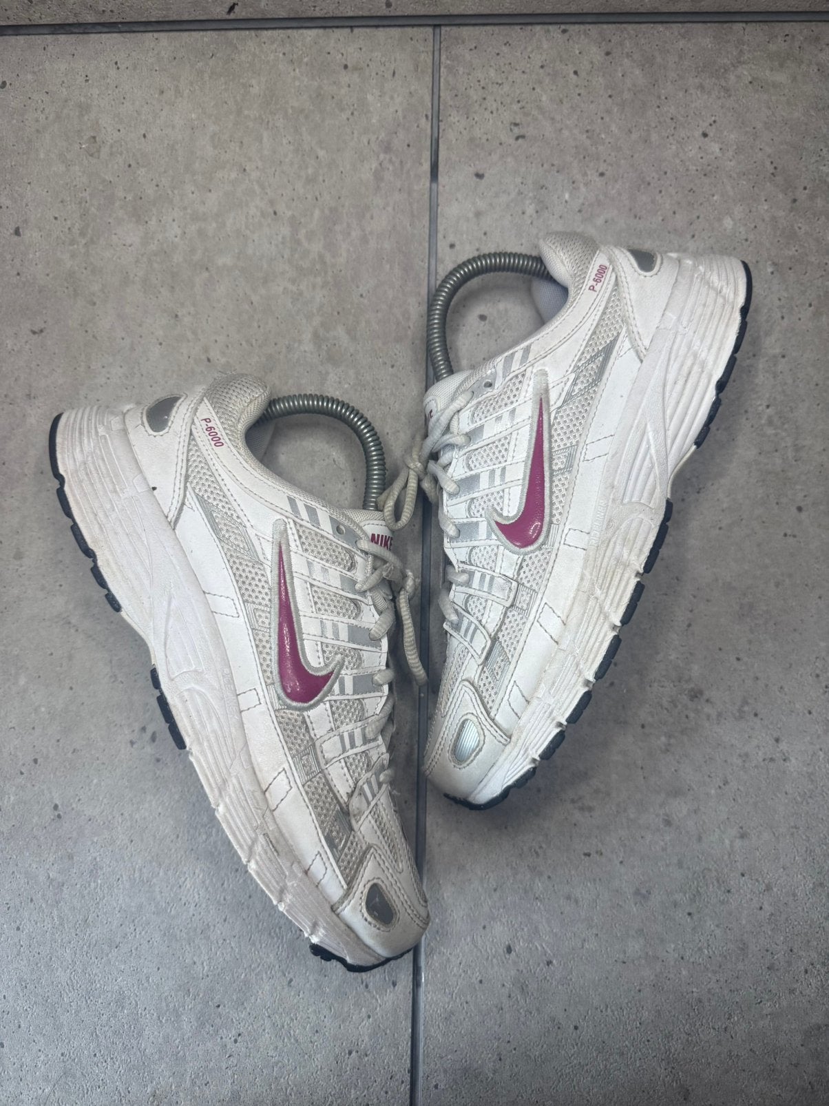 Nike P-6000 Lila Wit 38, Kleding | Dames, Wit, Ophalen of Verzenden, Zo goed als nieuw, Sneakers