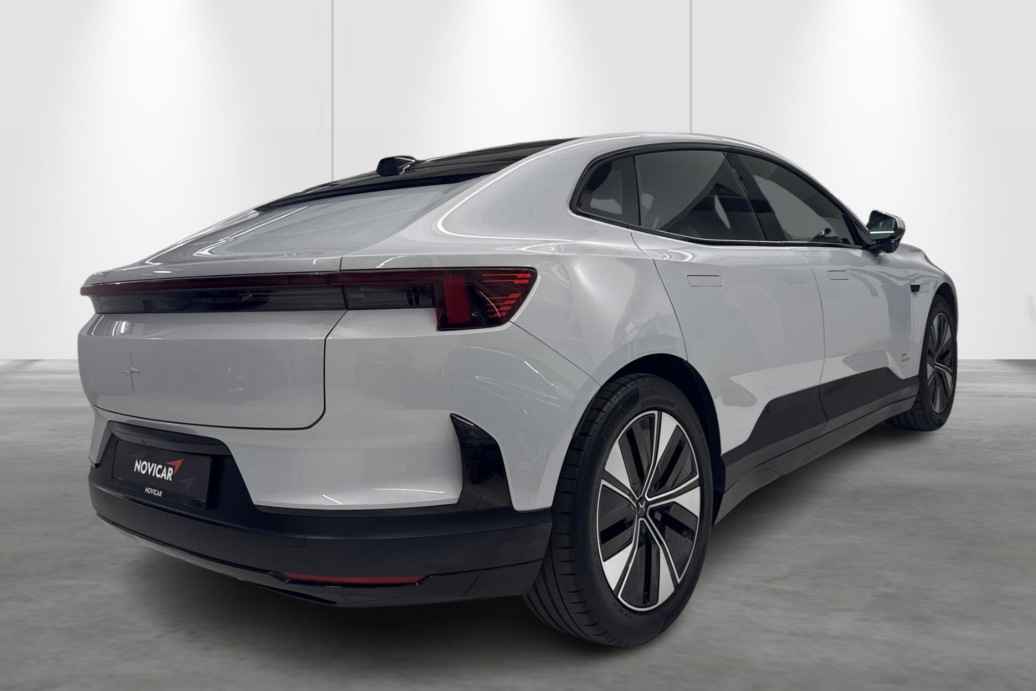 Polestar 4 Long Range Single motor (automatique), Autos, Achat, Polestar 4, 100 kWh, https://public.car-pass.be/vhr/6bb23671-3776-4b2c-938f-d8c9e1e3785b