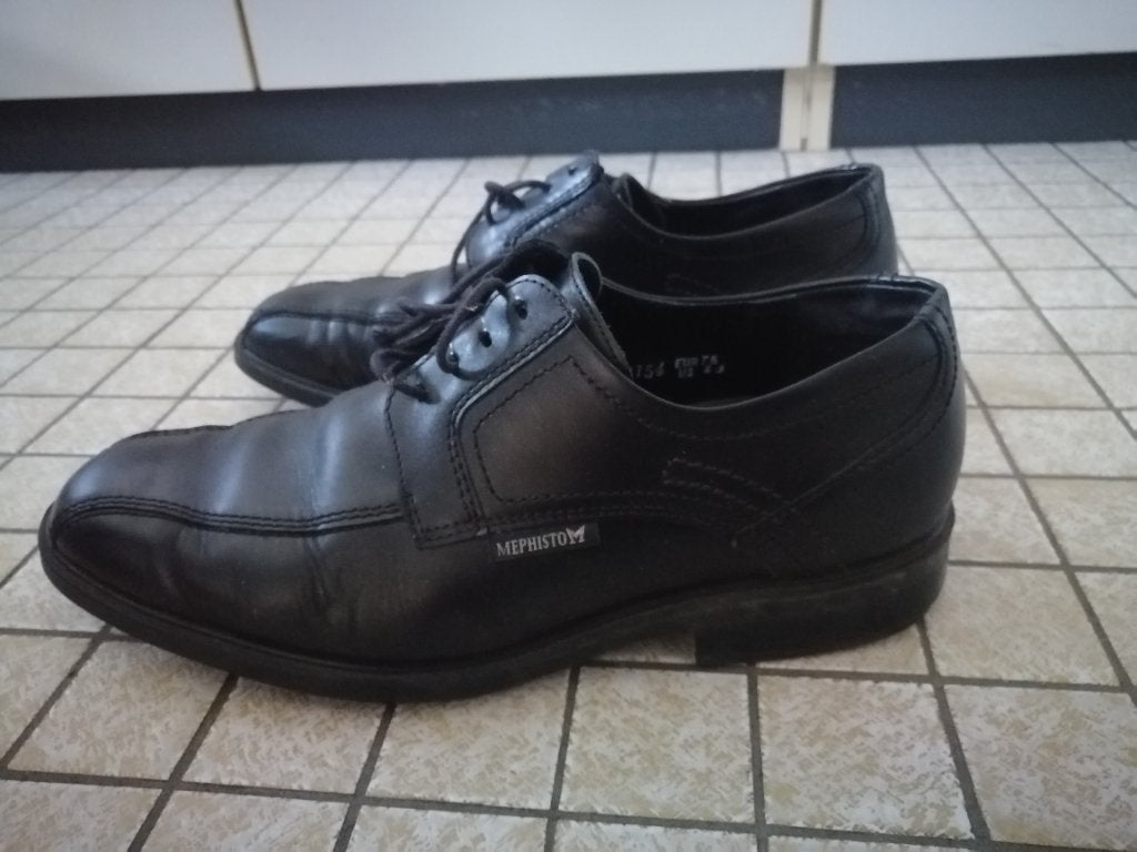Zwarte herenschoenen Mephisto maat 41, Kleding | Heren, Ophalen, Zo goed als nieuw, Zwart