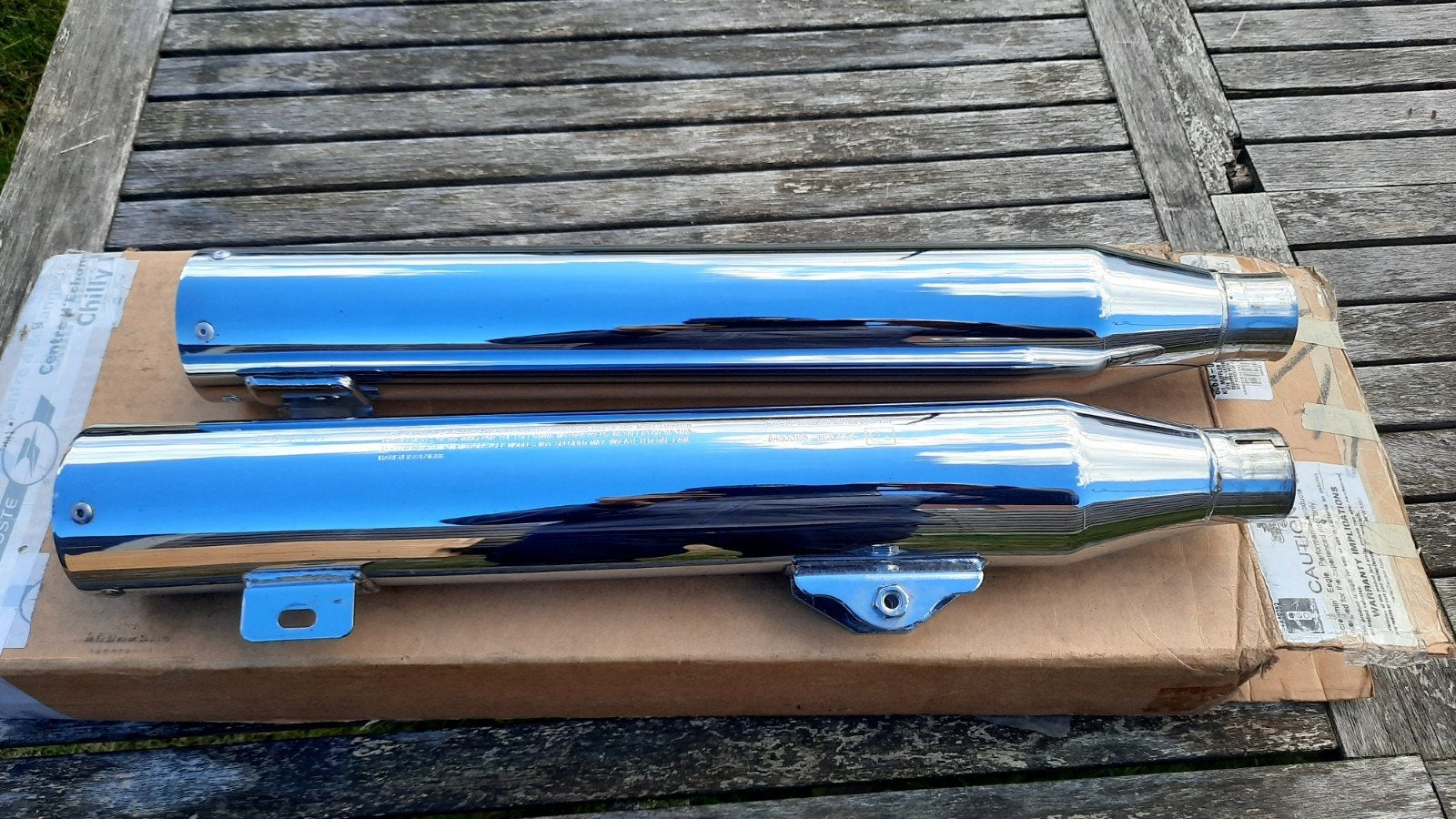 Harley davidson fat bob originele uitlaat dempers, Motoren, Ophalen, Gebruikt