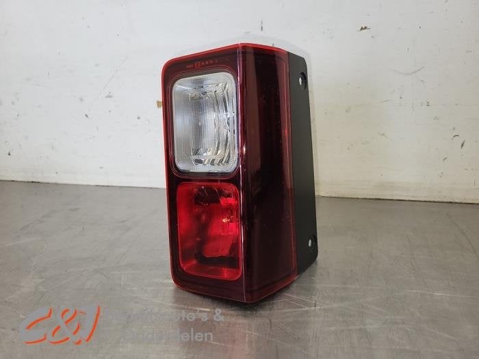 Mistachterlicht van een Renault Trafic, Gebruikt, -, Renault, -