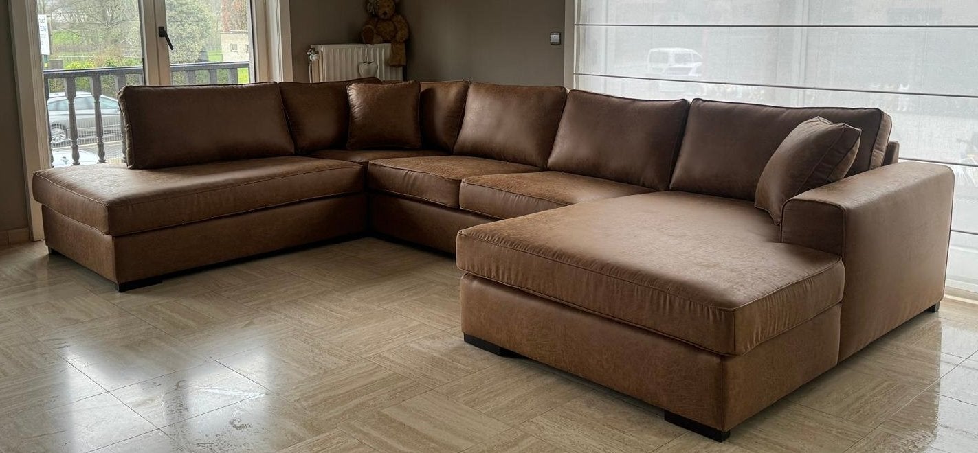 Chaise de couleur cognac, Enlèvement, Comme neuf
