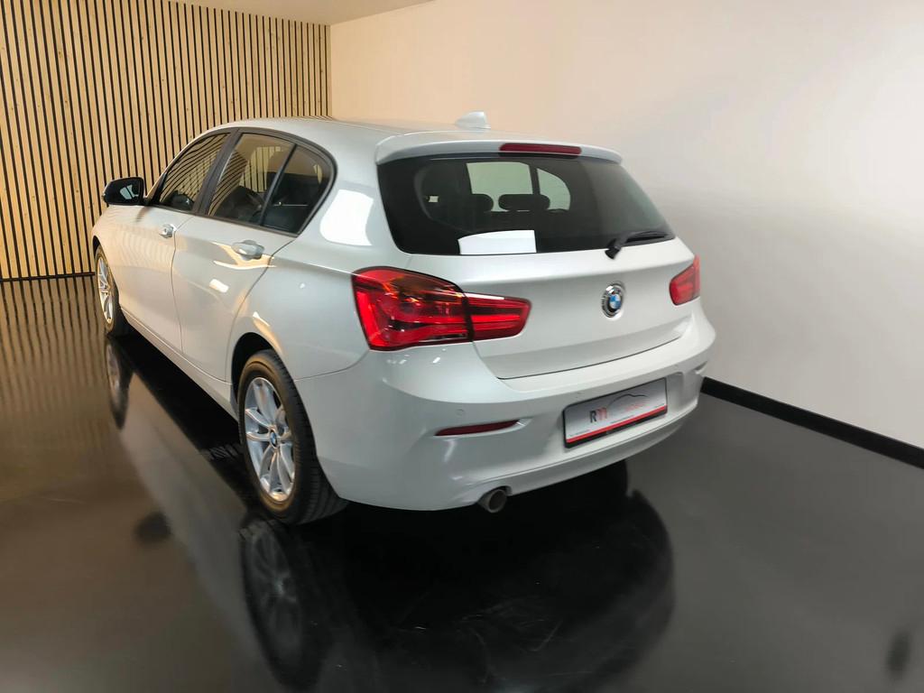 BMW 1 Serie 5 portes (bj 2018), Auto's, Gebruikt, 4 cilinders, 1600 cc, Wit