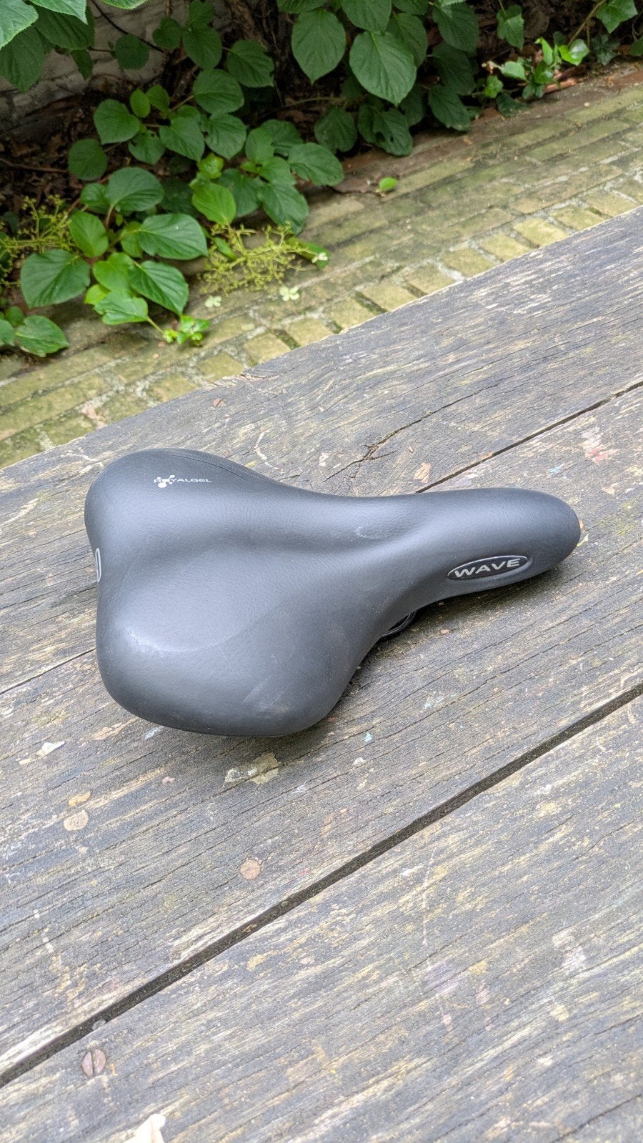 Nieuw Fietszadel Selle Royal Wave, Fietsen en Brommers, Ophalen of Verzenden, Nieuw, Zadel