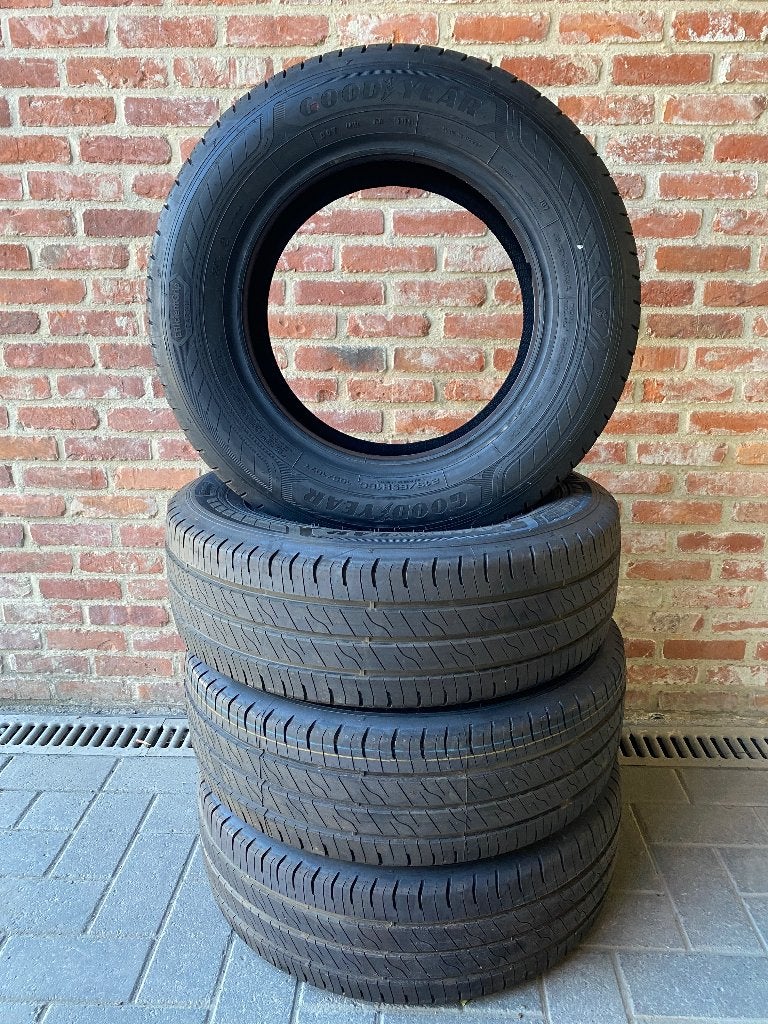 215/65 R16 C 109/107T GOODEAR (++ Velgen Renault Traffic), Auto-onderdelen, Banden en Velgen, Ophalen, 16 inch, Nieuw, Band(en)