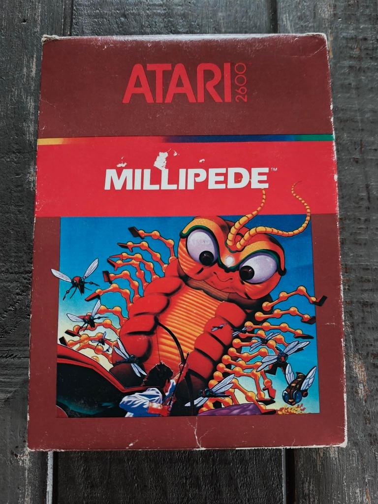 Atari 2600 Millipede CX26118 / Compleet, Games en Spelcomputers, Games | Atari, Ophalen of Verzenden, Zo goed als nieuw, Atari 2600