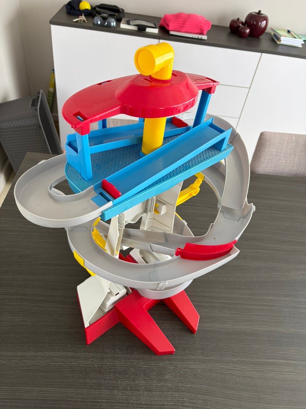 Paw patrol toren te koop 15€, Ophalen, Zo goed als nieuw