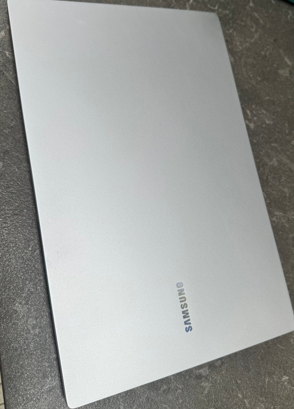 Samsung Galaxy Book4 silver, Enlèvement ou Envoi, Comme neuf, Azerty