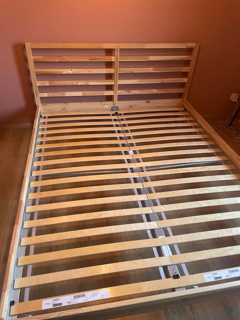 Ikea bed TARVA, Huis en Inrichting, Slaapkamer | Bedden, Ophalen, Zo goed als nieuw, 200 cm
