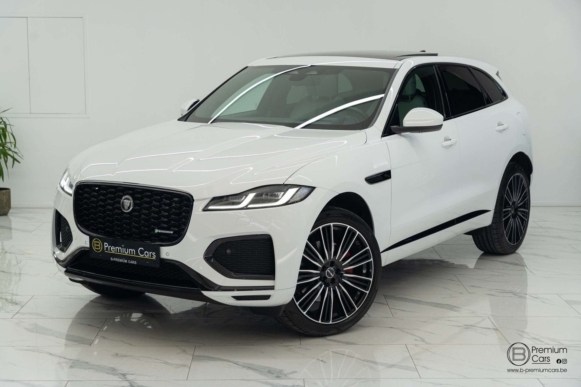Jaguar F-Pace AWD P400e! R-Design! ACC! Ultra full options!, Autos, Jaguar, Achat, Entreprise, Entretenue par le concessionnaire