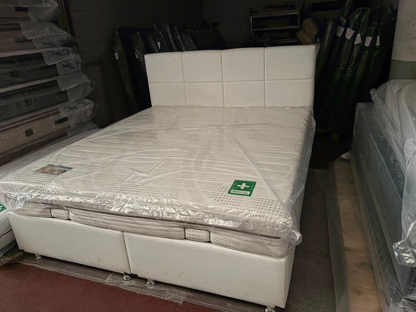 2 persoonsbed, Huis en Inrichting, Slaapkamer | Beddengoed, Ophalen, Wit