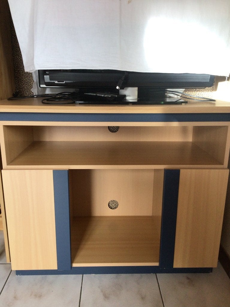 Tv kast (hout), Ophalen